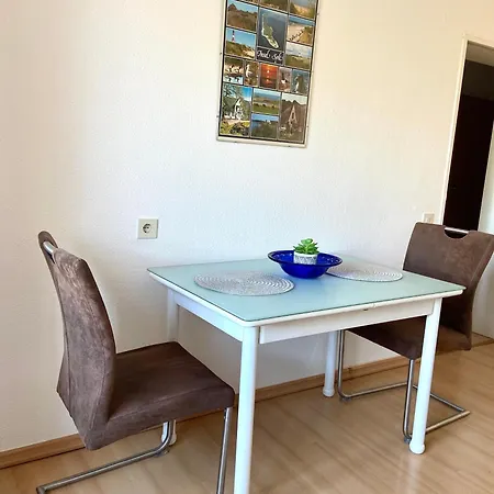 Moderne Ferienwohnung Im Herzen Von Fuer Bis Zu 7 Personen Bad Oeynhausen